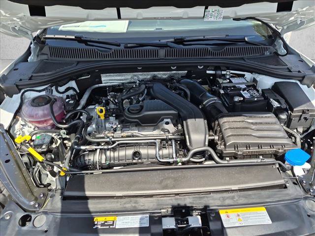 New 2027 Volkswagen Jetta SE FWD image 17