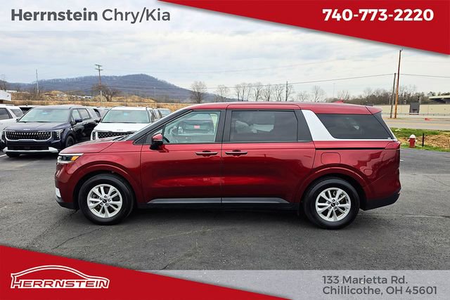 Used 2024 Kia Carnival LX FWD image 4