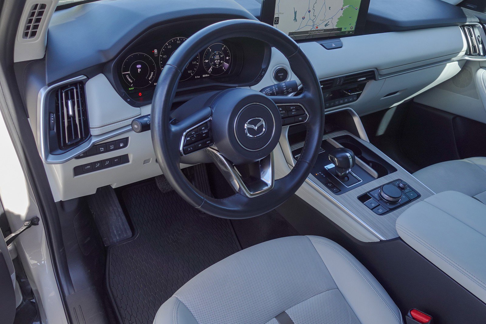 Certified 2024 MAZDA CX-90 Plug-In Hybrid w/ Premium Plus image 9