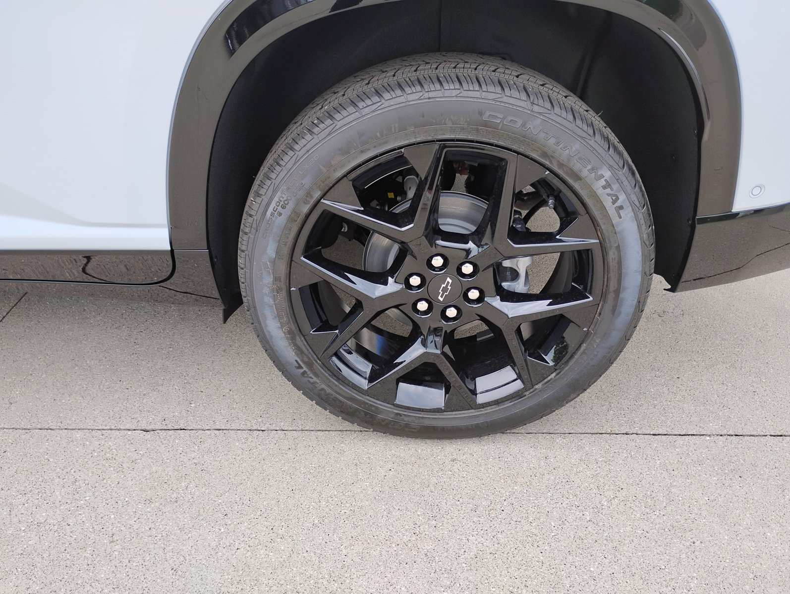 New 2026 Chevrolet Traverse RS FWD image 32