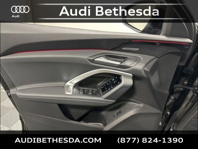 Certified 2025 Audi Q5 2.0T Premium Plus w/ Premium Plus image 14