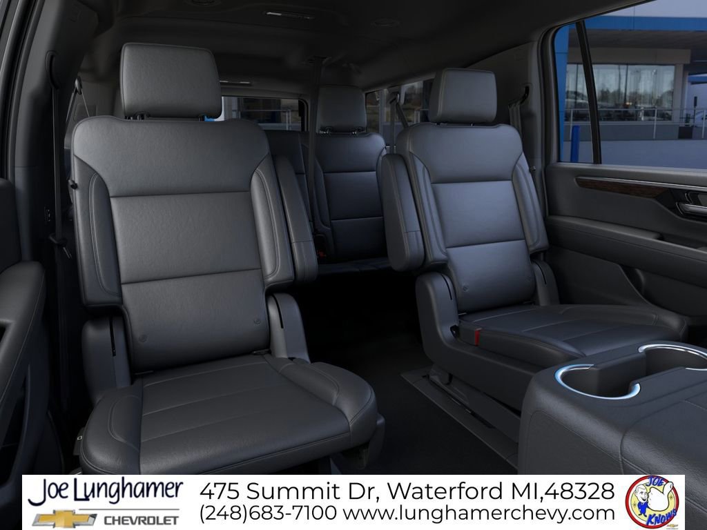 New 2026 Chevrolet Suburban LT AWD/4WD image 19
