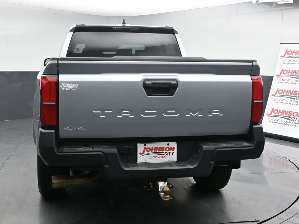 Used 2025 Toyota Tacoma SR image 7
