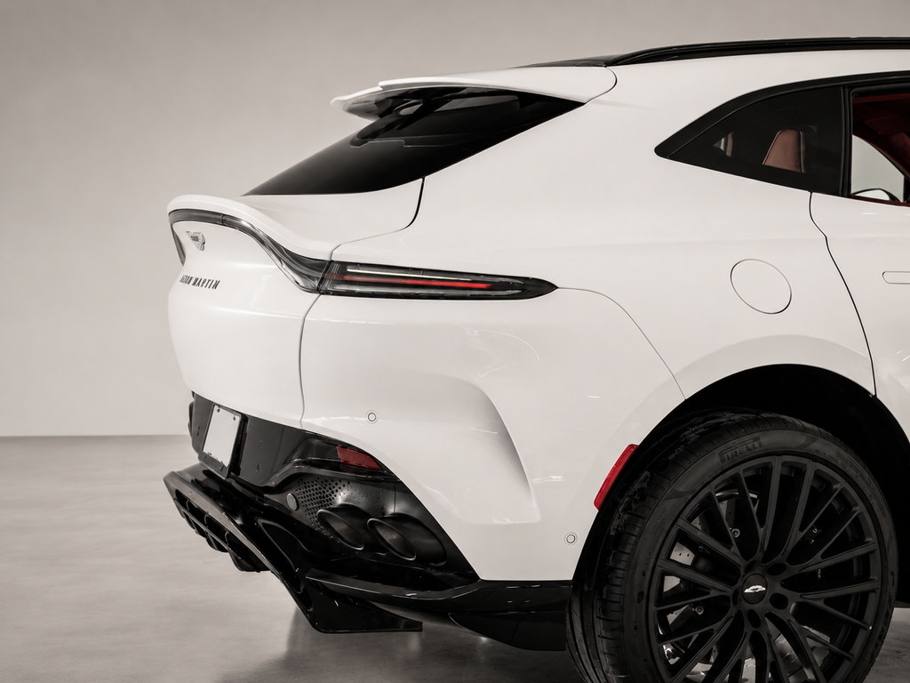 New 2026 Aston Martin DBX 707 AWD/4WD image 11