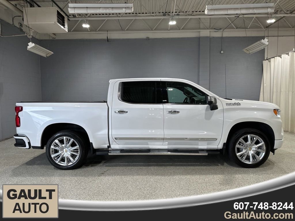Used 2023 Chevrolet Silverado 1500 High Country w/ High Country Premium Package image 2