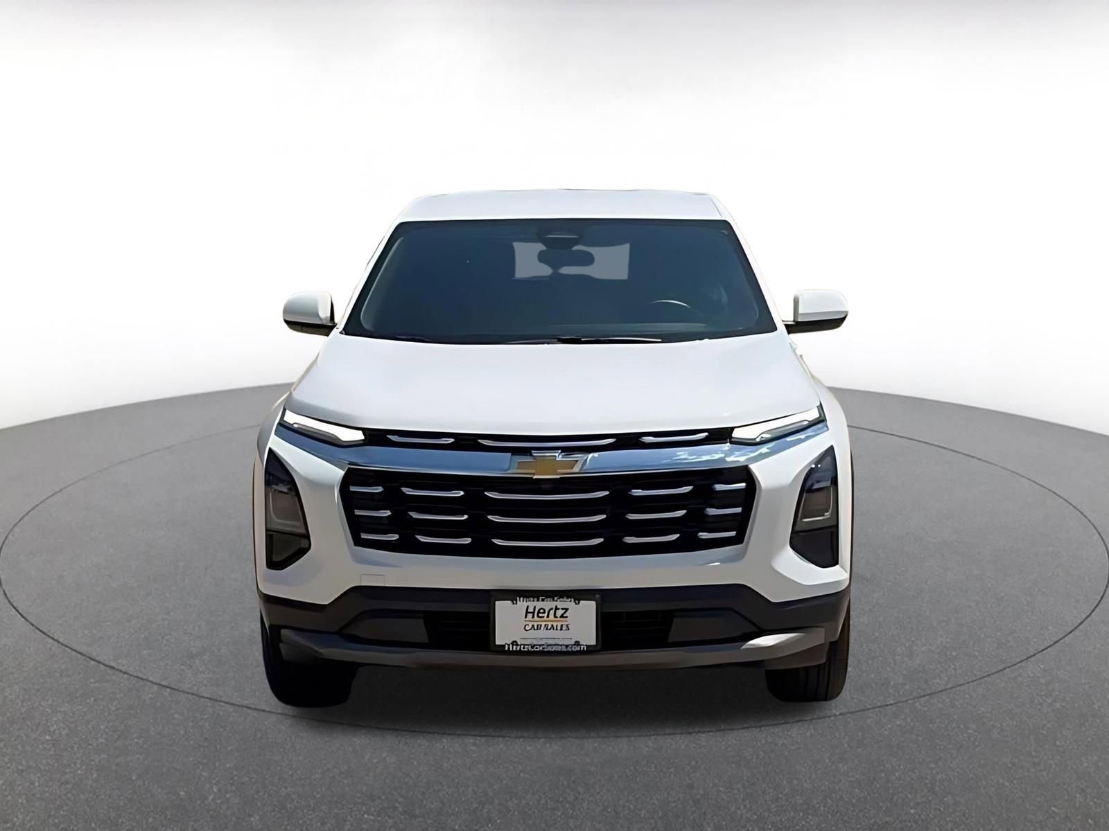 Used 2025 Chevrolet Equinox LT FWD image 4