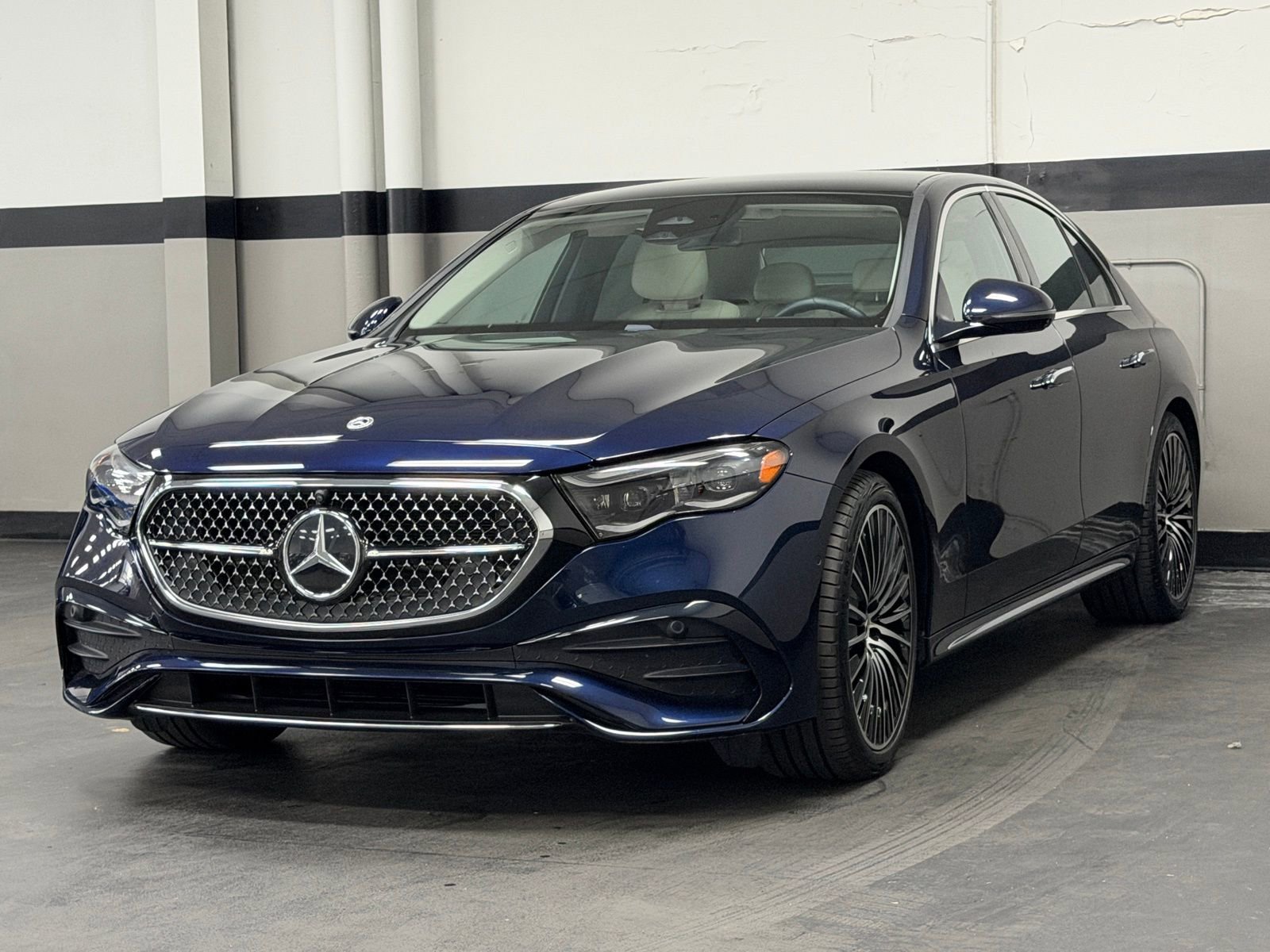 Certified 2025 Mercedes-Benz E 350 4MATIC Sedan image 6