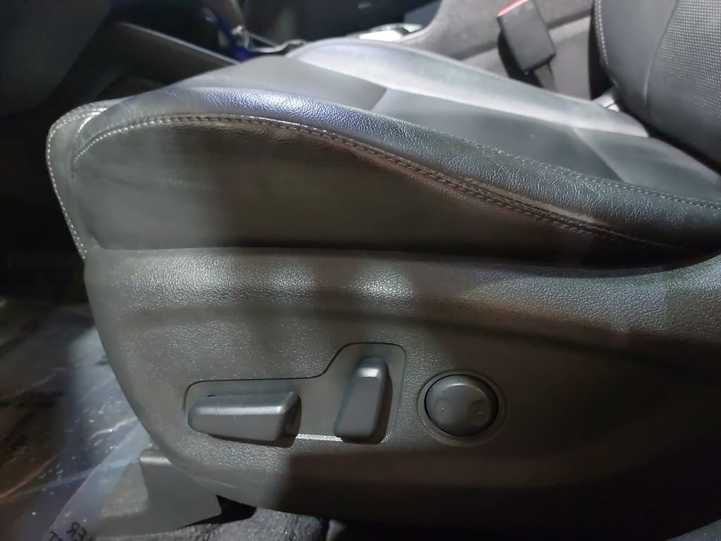 Used 2021 Hyundai Tucson Ultimate w/ Cargo Package FWD image 28
