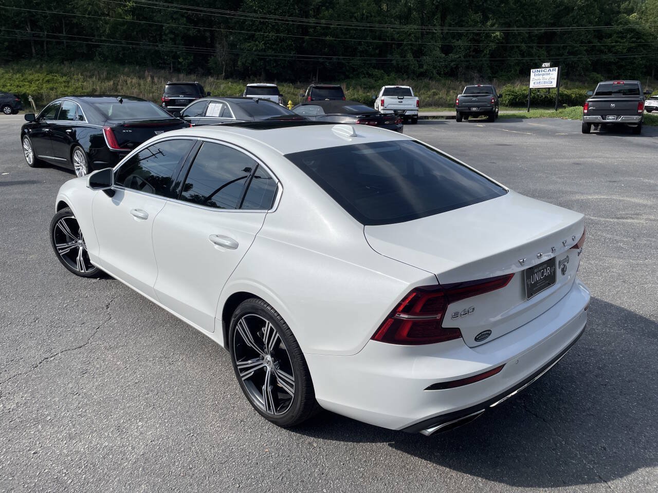 Used 2021 Volvo S60 T5 Inscription AWD/4WD image 5