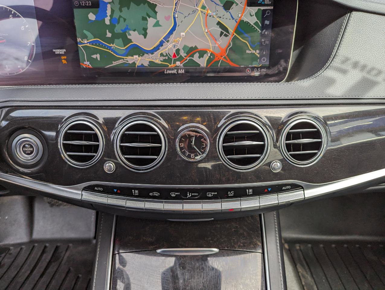 Used 2019 Mercedes-Benz S 560 4MATIC Sedan image 23