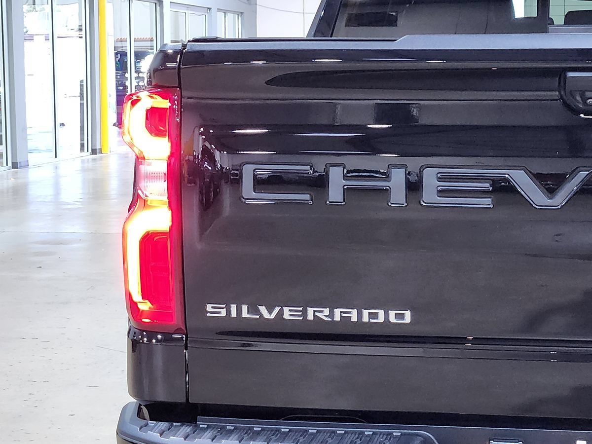 Used 2022 Chevrolet Silverado 1500 RST RWD image 19