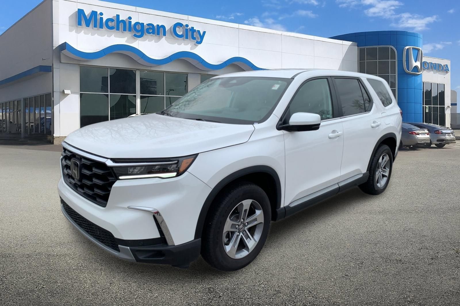 Certified 2025 Honda Pilot EX-L image 1