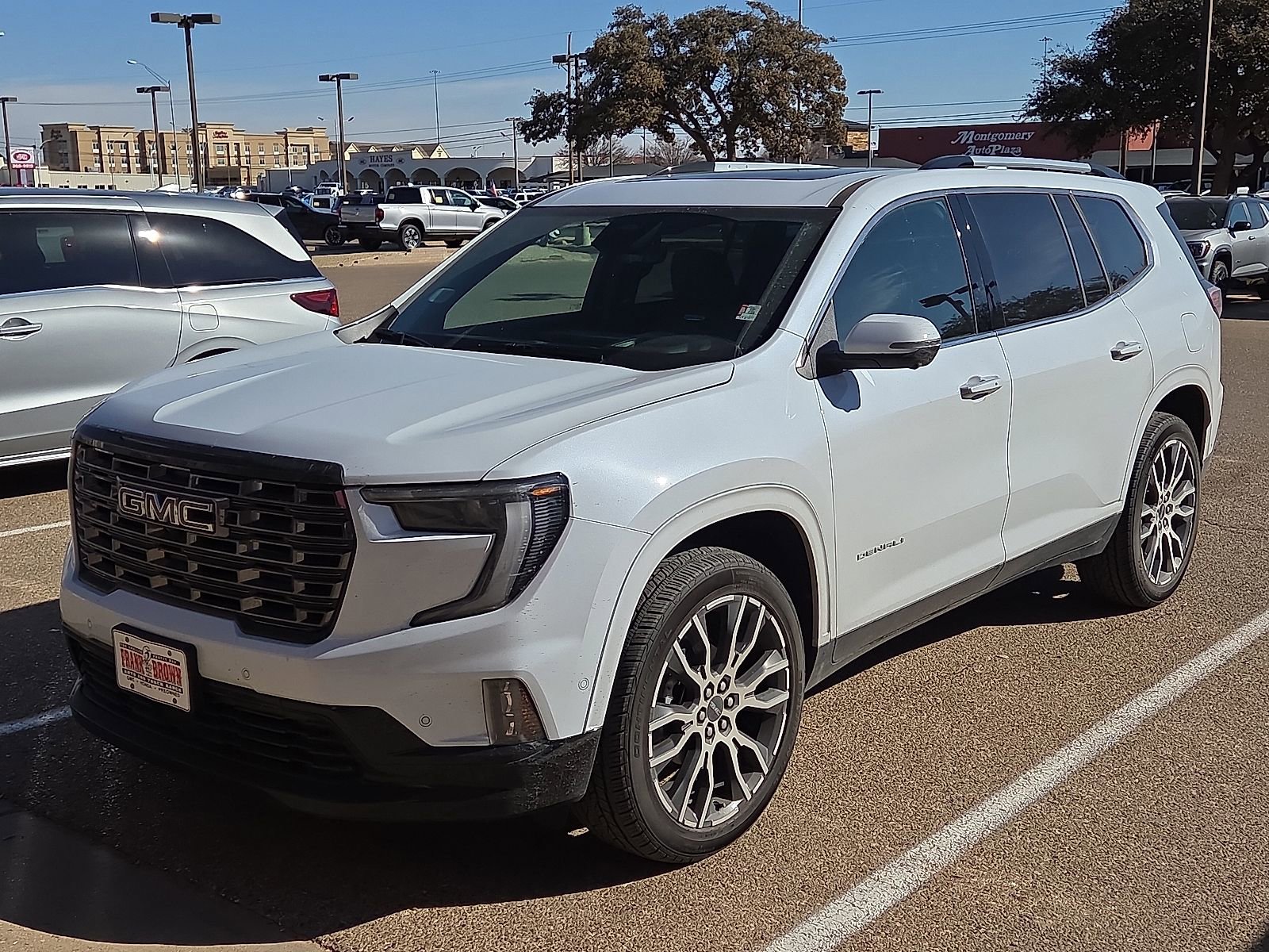 New 2026 GMC Acadia Denali Ultimate w/ LPO, Floor Liner Package