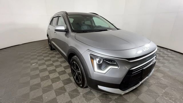 Used 2024 Kia Niro EX FWD image 13