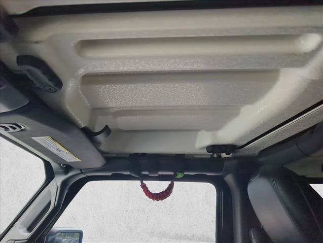 Used 2020 Jeep Gladiator Overland AWD/4WD image 15