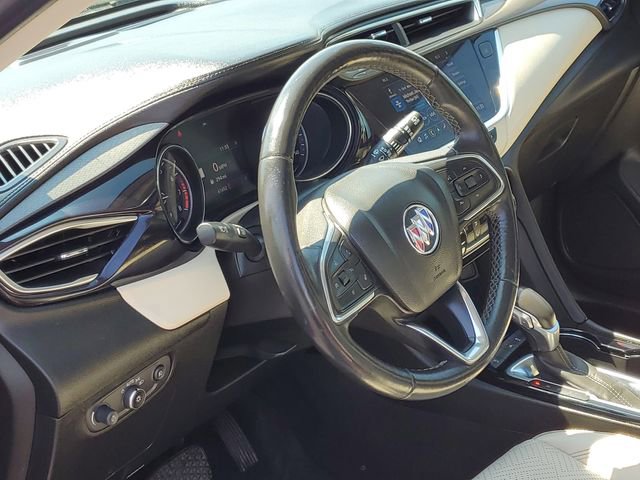 Used 2020 Buick Encore GX Essence w/ Experience Buick Package FWD image 12