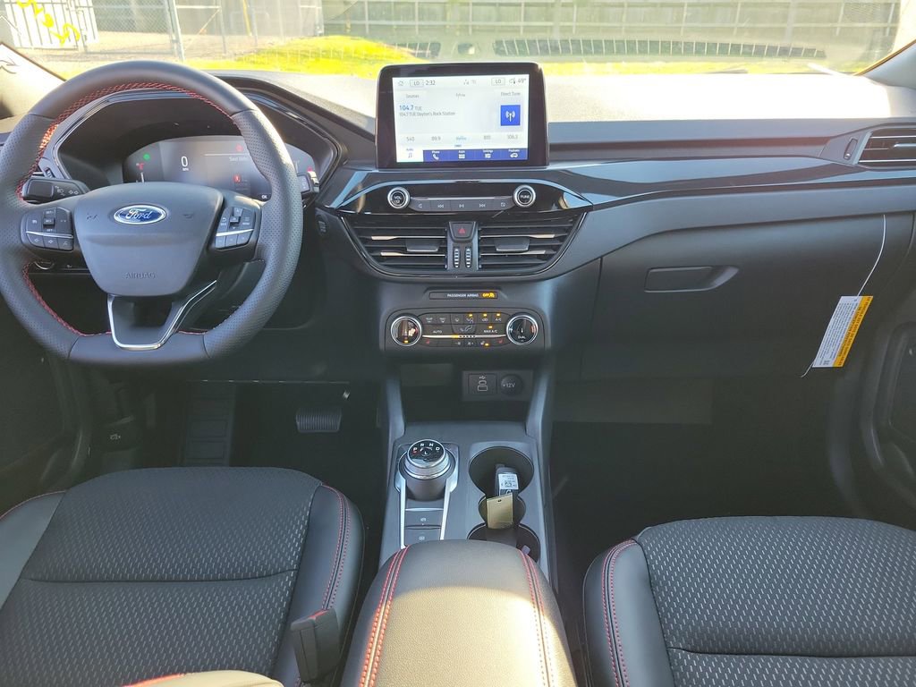 New 2026 Ford Escape ST-Line w/ Cold Weather Package image 11