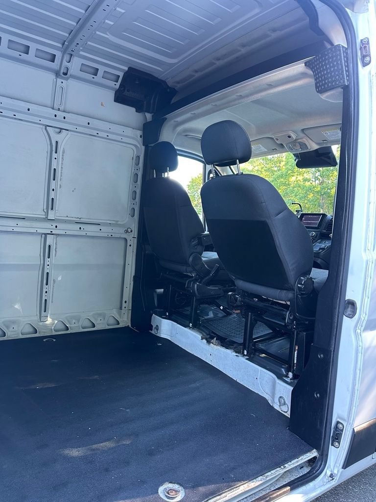 Used 2023 RAM ProMaster 2500 FWD image 16