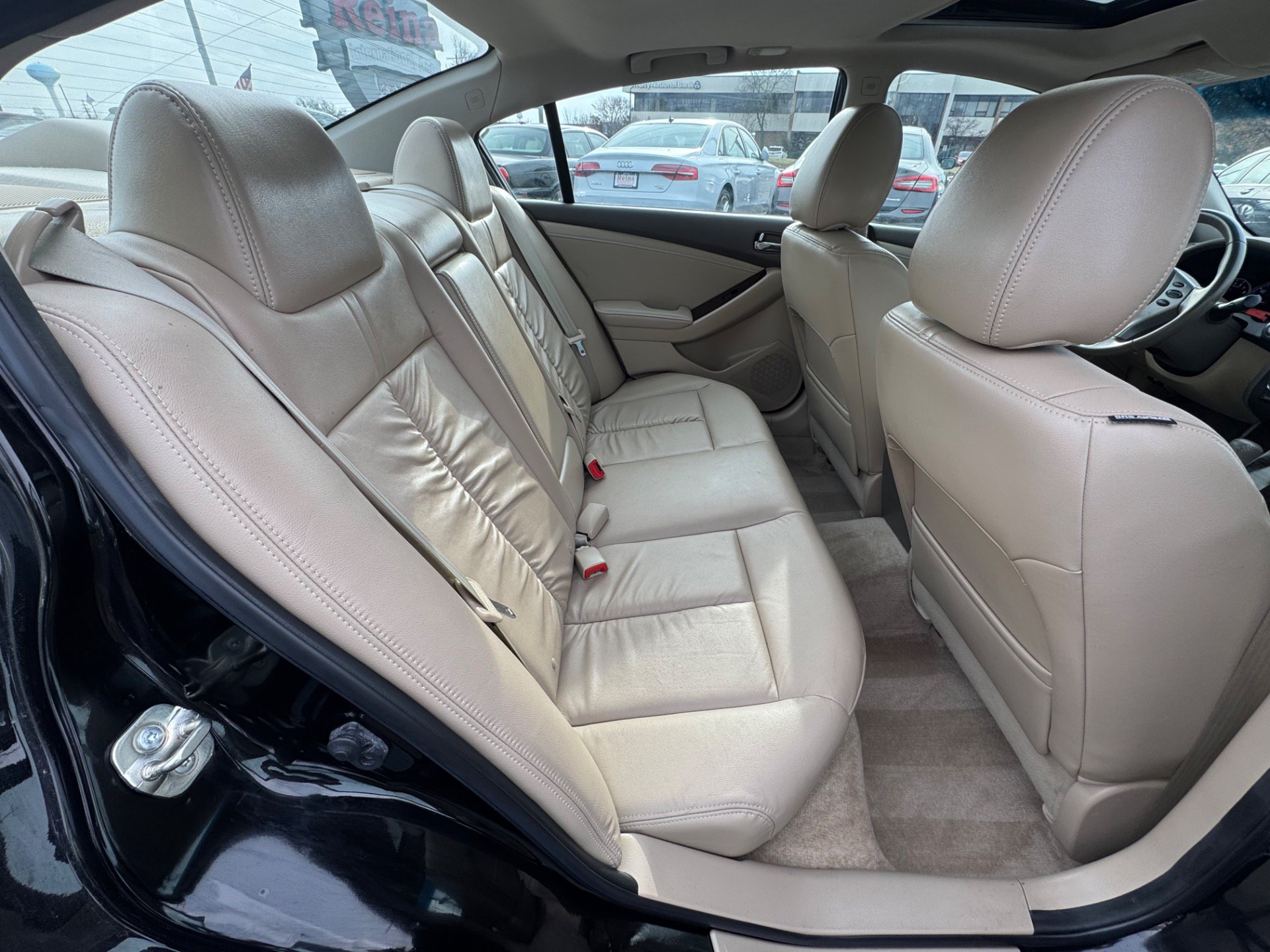 Used 2011 Nissan Altima 2.5 SL w/ 2.5SL Pkg FWD image 13