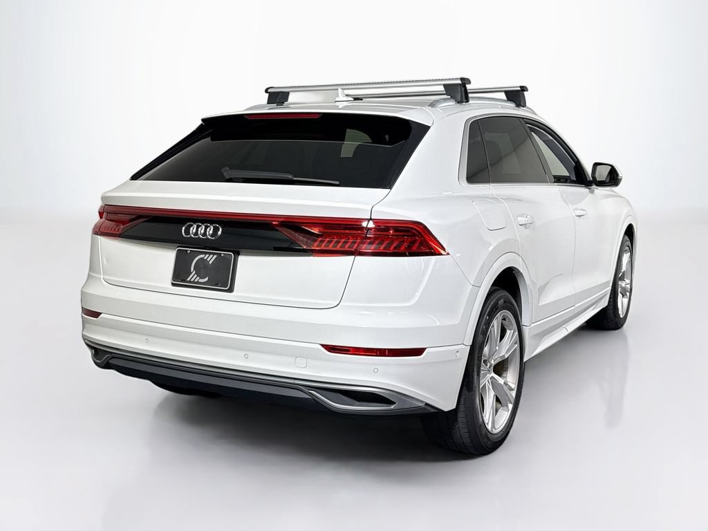 Used 2021 Audi Q8 Premium w/ Convenience Package AWD/4WD image 5
