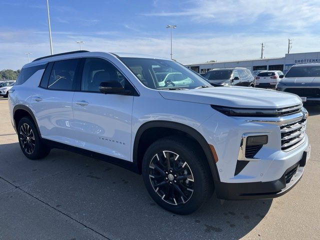 New 2026 Chevrolet Traverse LT w/ Enhanced Driving Package