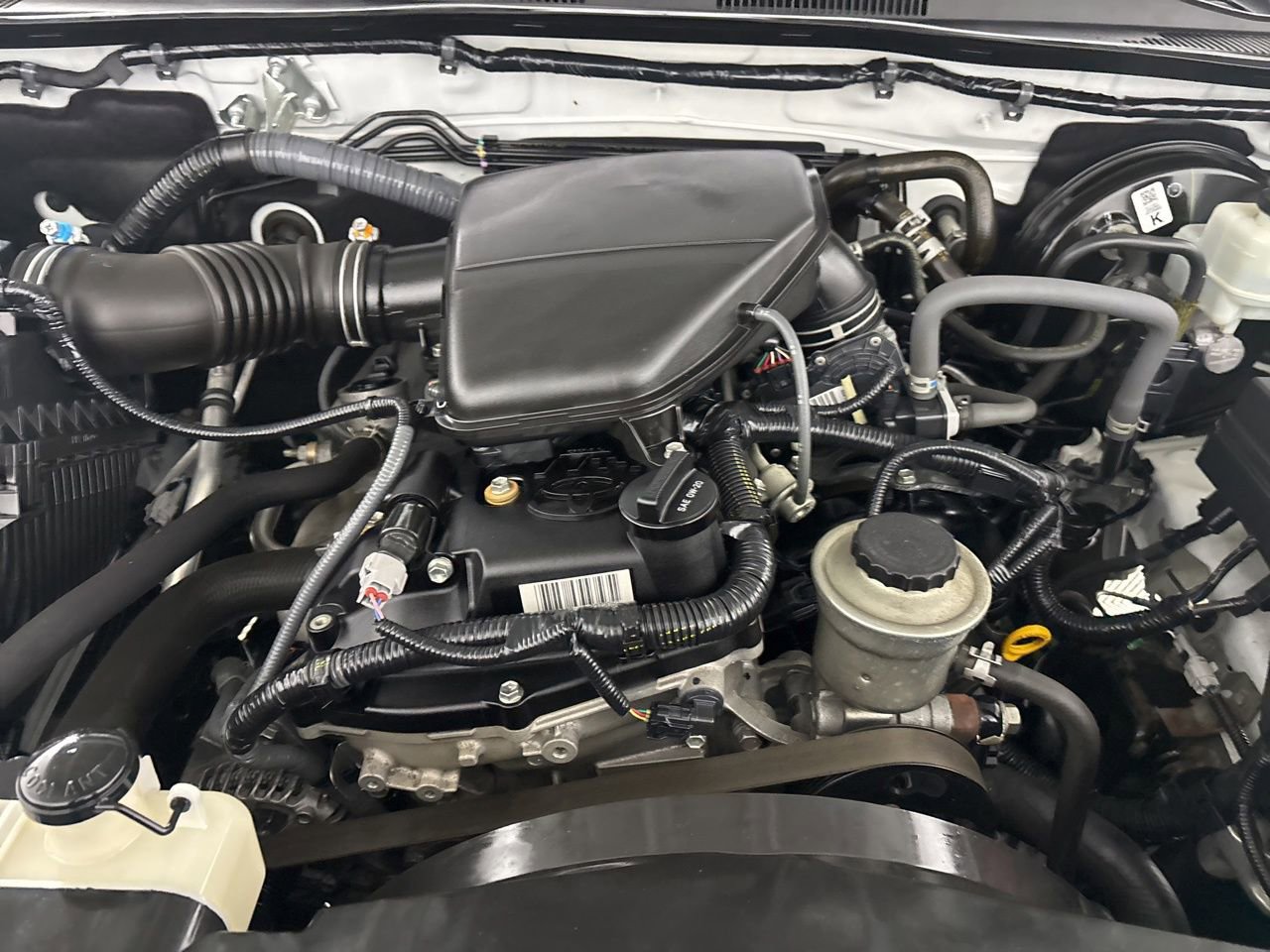 Used 2019 Toyota Tacoma SR image 25