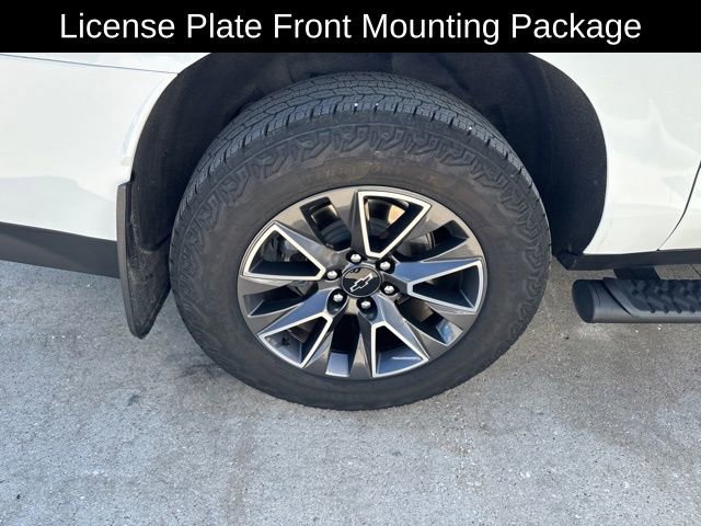 Certified 2023 Chevrolet Suburban Z71 w/ Z71 Off-Road Package image 8
