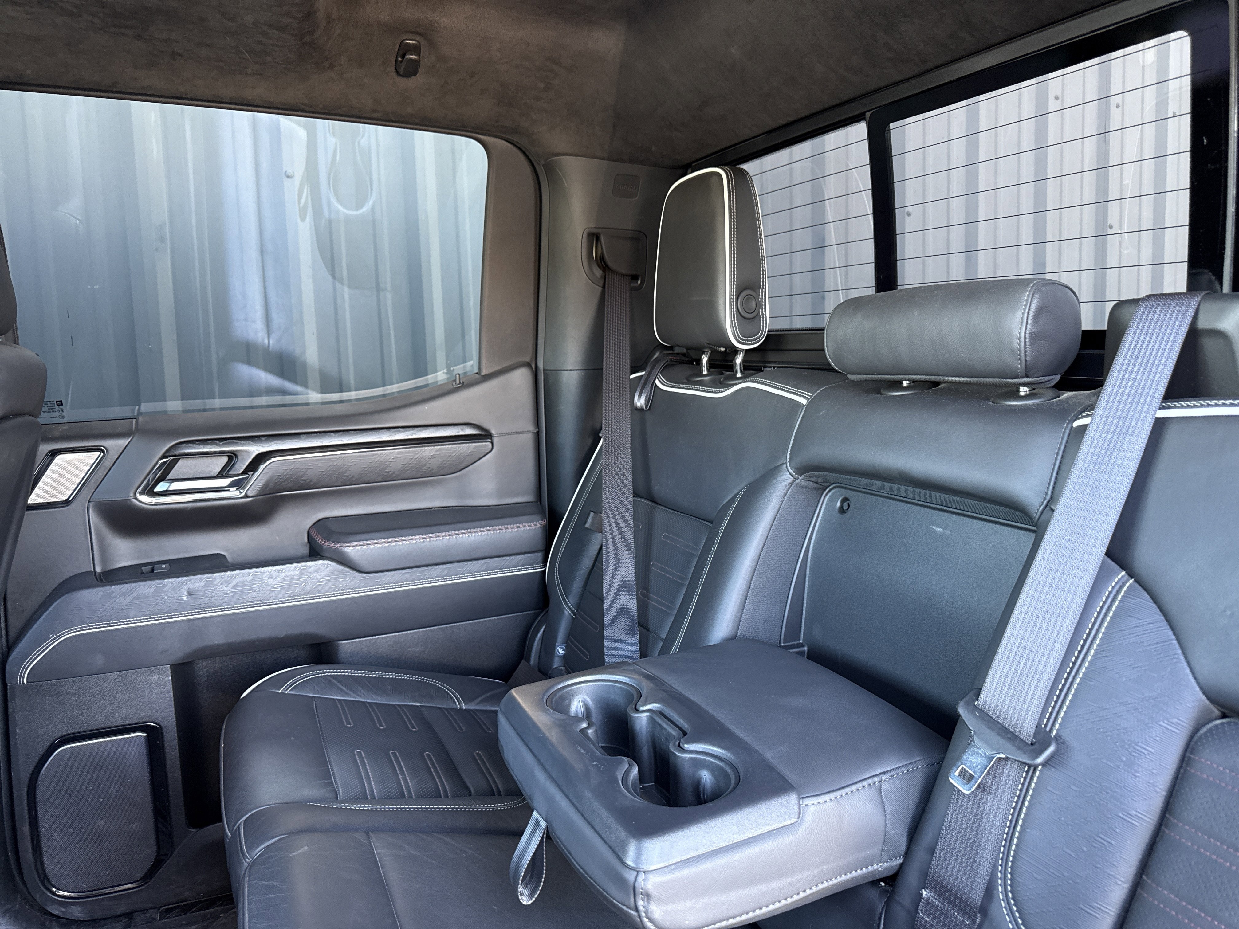 Used 2024 GMC Sierra 1500 AT4X image 28