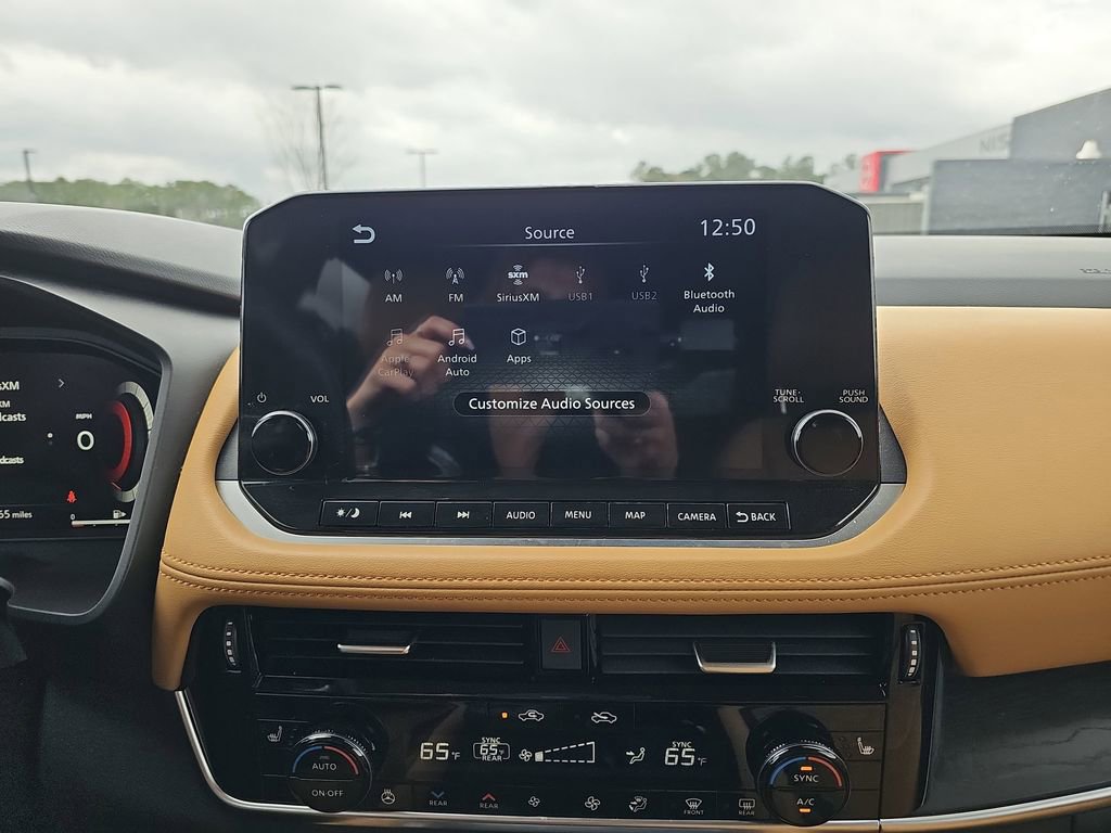 Used 2023 Nissan Rogue Platinum w/ Platinum Premium Package image 25