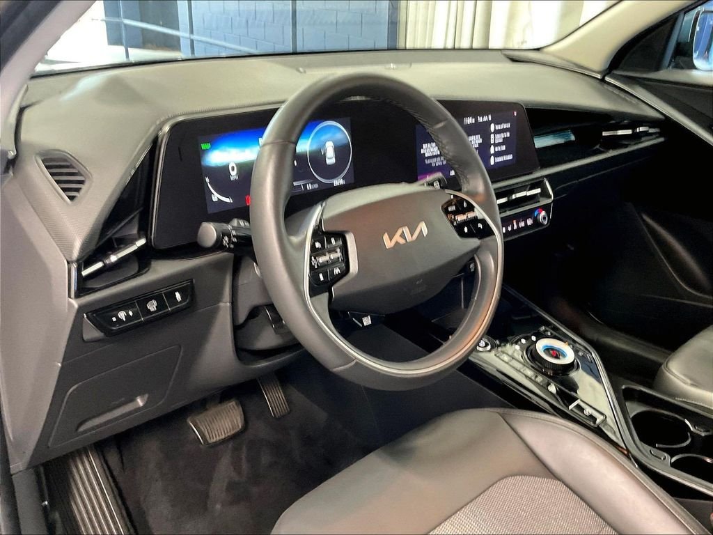 Used 2024 Kia Niro Wind w/ Wind Preserve Package FWD image 8