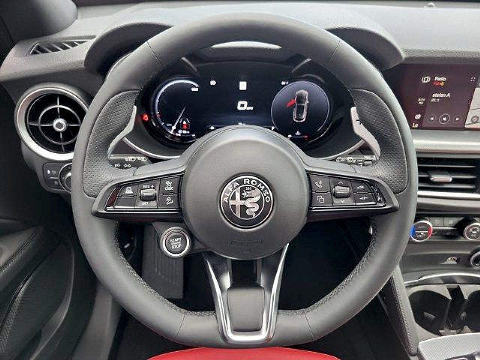 New 2026 Alfa Romeo Stelvio Sprint AWD/4WD image 23