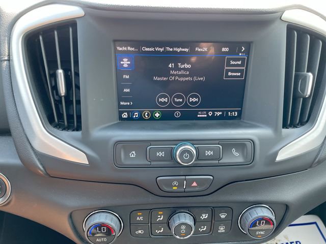 Used 2024 GMC Terrain SLE w/ Driver Convenience Package FWD image 23