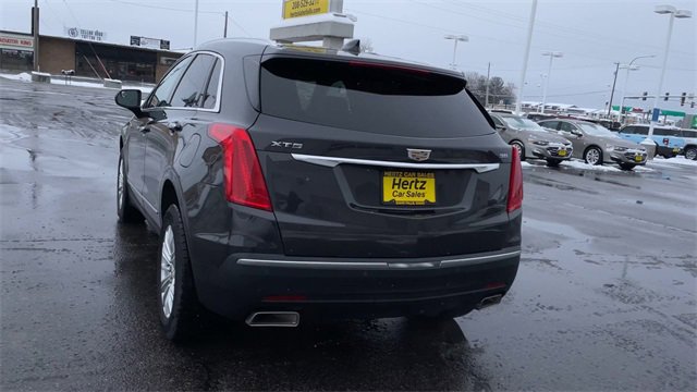 Used 2017 Cadillac XT5 FWD image 8