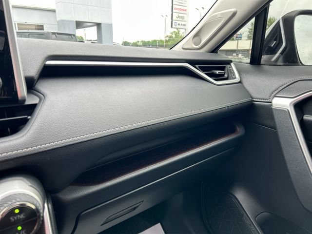 Used 2019 Toyota RAV4 Limited w/ Advanced Technology Package AWD/4WD image 42