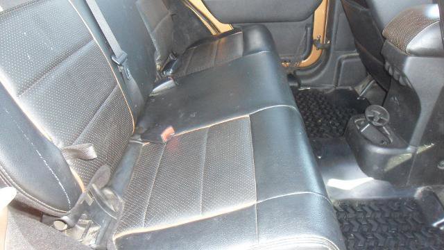 Used 2011 Jeep Wrangler Unlimited 70th Anniversary w/ Dual Top Group image 19