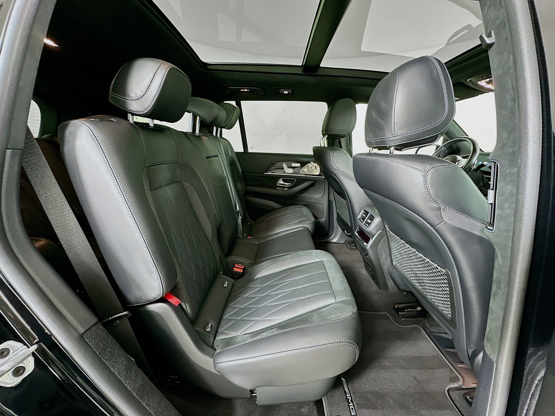 Certified 2023 Mercedes-Benz GLS 63 AMG 4MATIC image 31