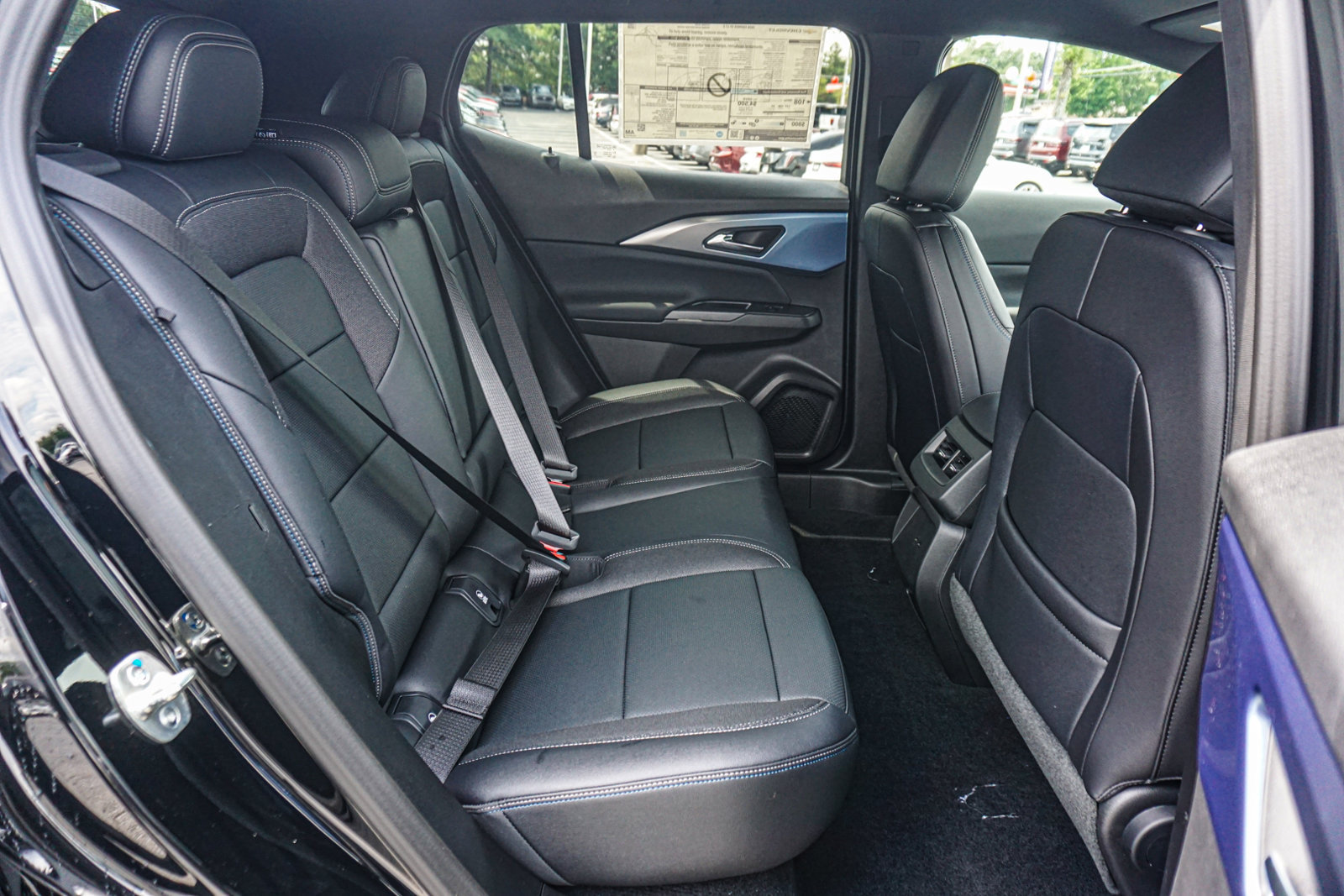 New 2026 Chevrolet Equinox EV LT FWD image 19