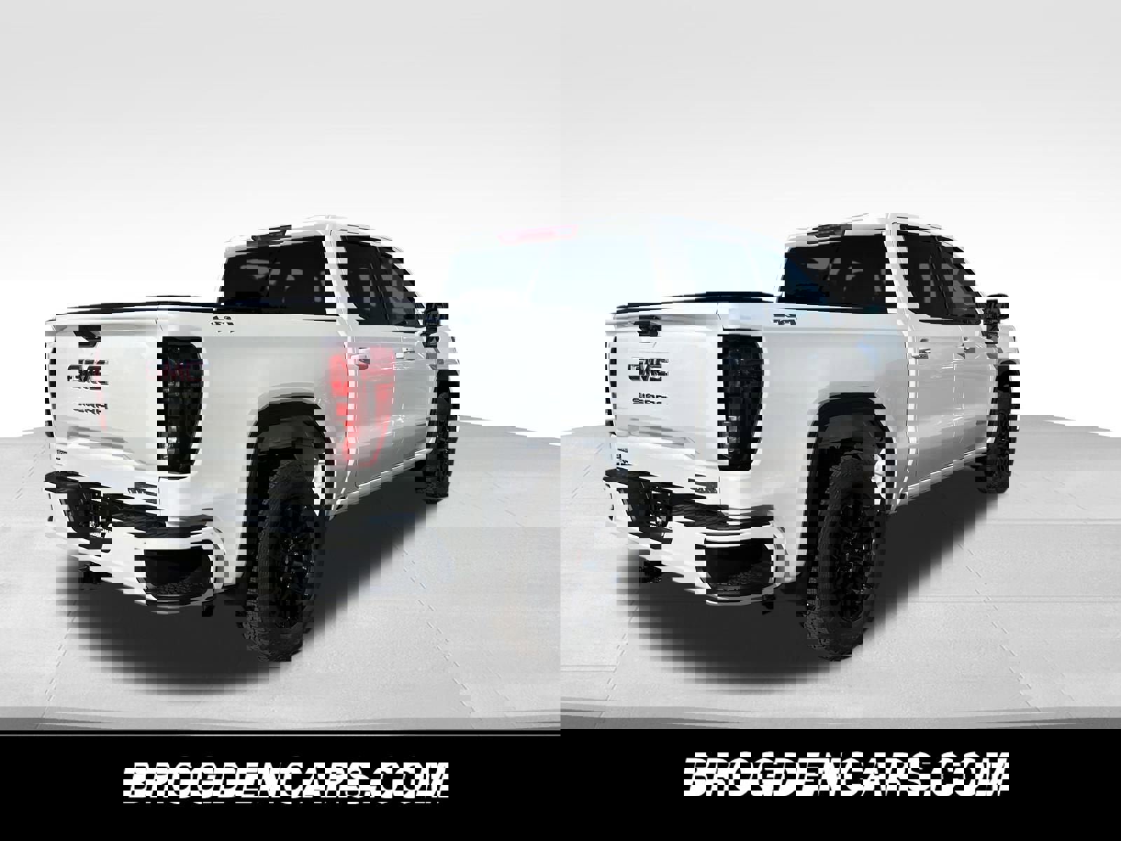 New 2026 GMC Sierra 1500 Elevation image 3