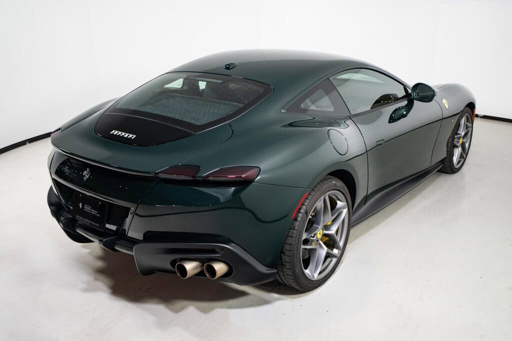 Used 2024 Ferrari Roma image 10