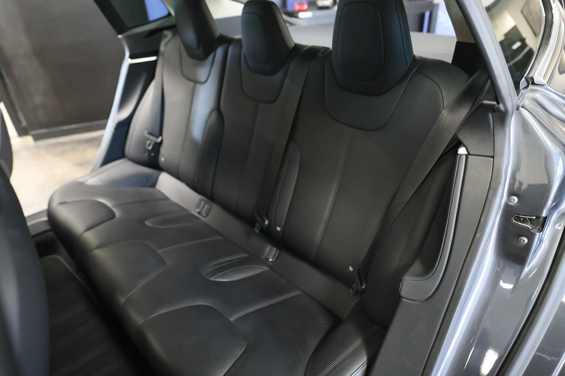 Used 2015 Tesla Model S 85D AWD/4WD image 45