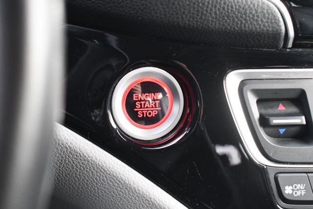 Used 2019 Honda Pilot Touring image 35