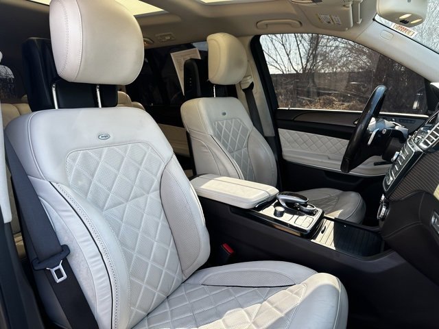 Used 2018 Mercedes-Benz GLS 550 4MATIC image 22