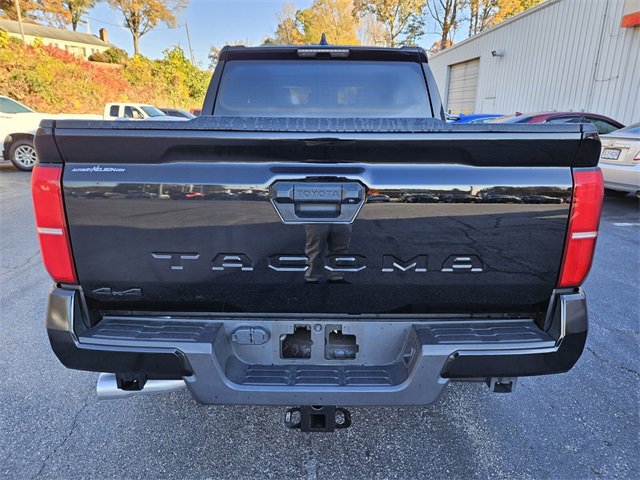 Used 2024 Toyota Tacoma TRD Sport image 6