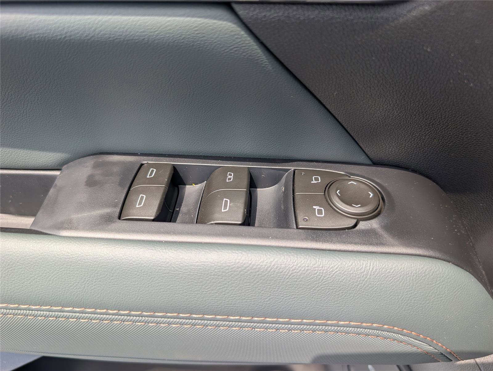 New 2026 GMC Terrain AT4 AWD/4WD image 20
