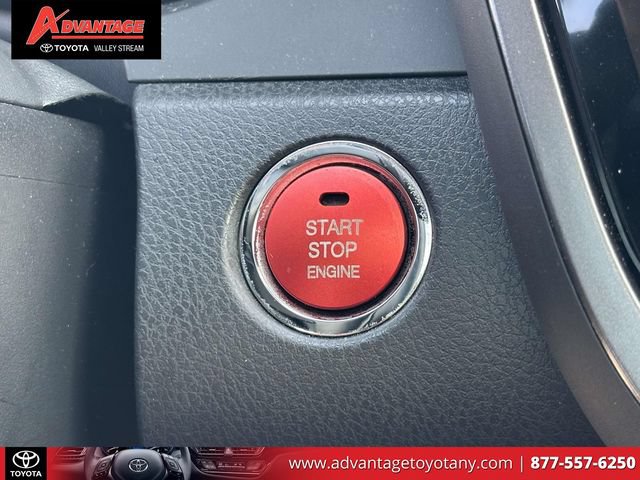 Used 2019 Toyota Camry XSE FWD image 31