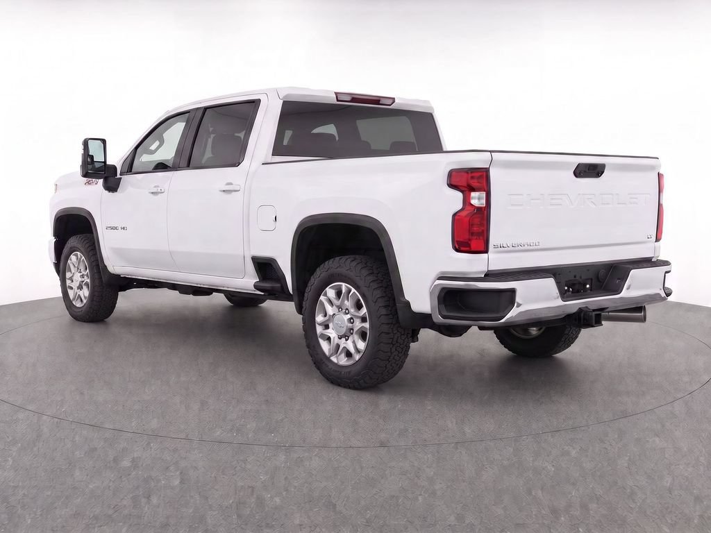 Used 2025 Chevrolet Silverado 2500 LT AWD/4WD image 4