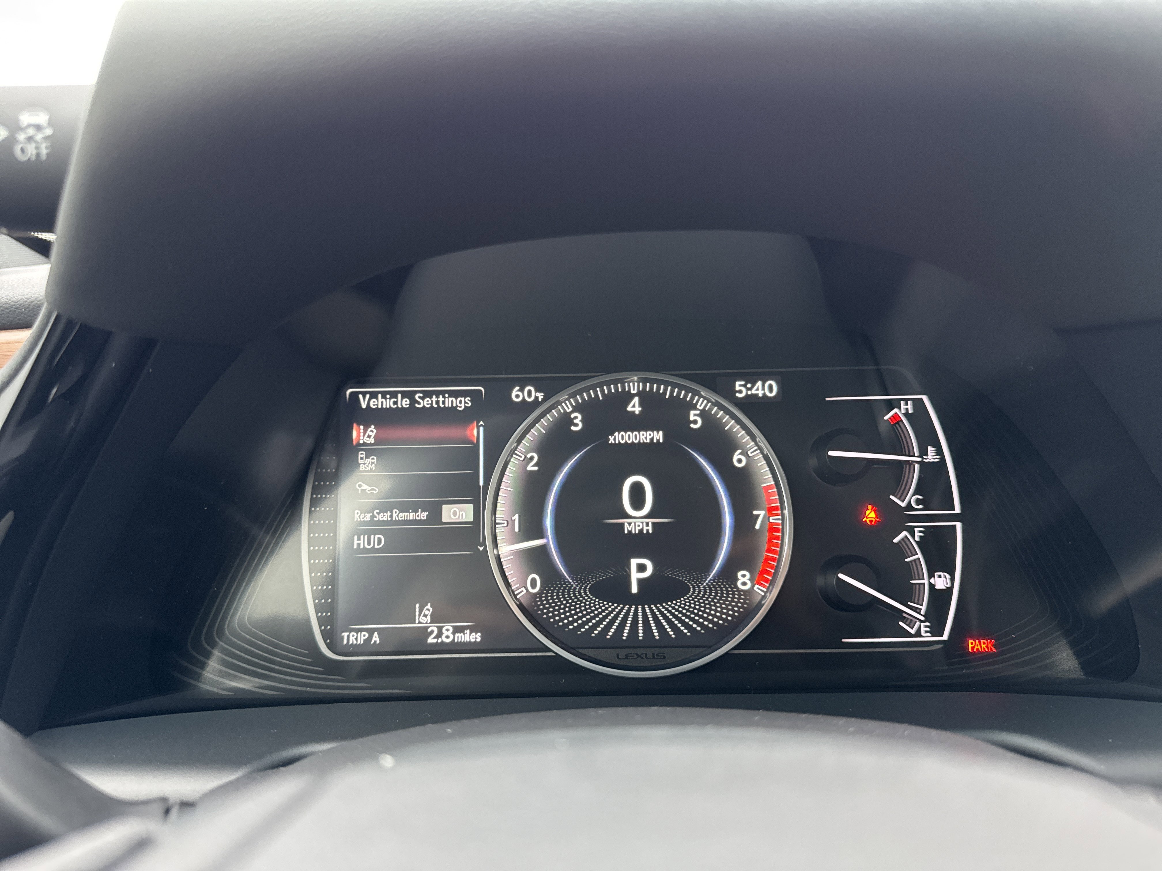 New 2025 Lexus ES 350 Ultra Luxury image 22