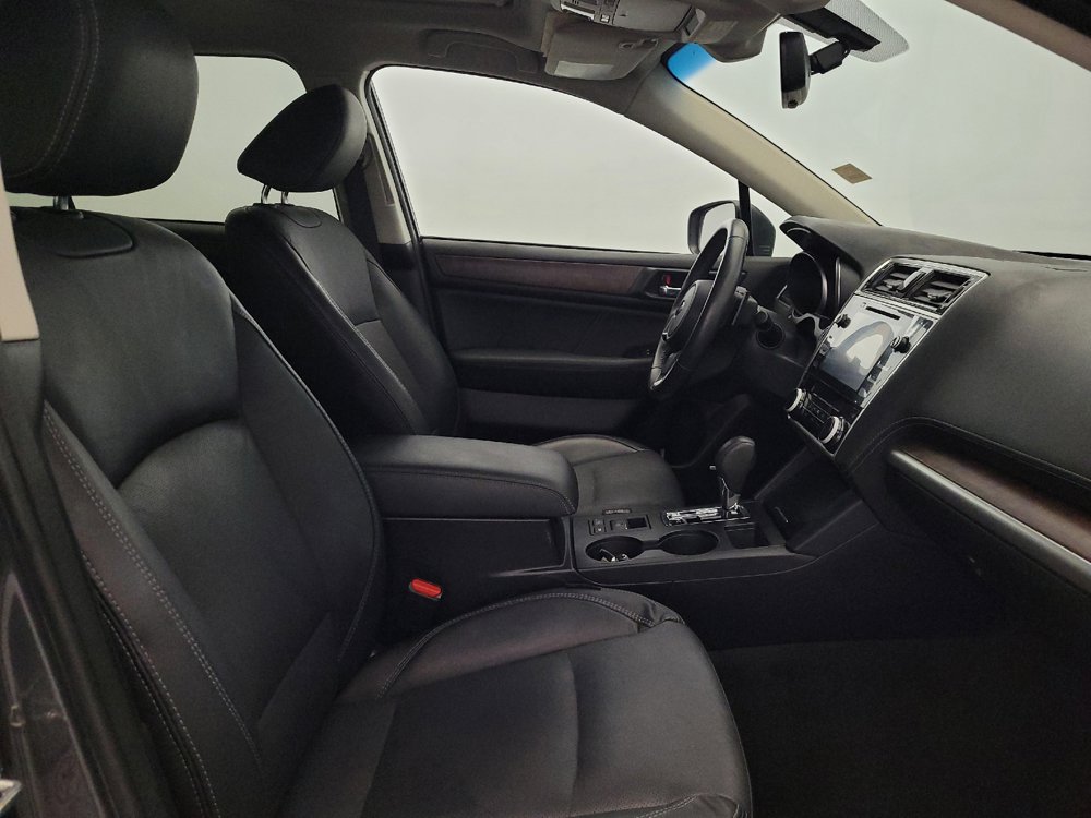 Used 2018 Subaru Outback 2.5i Limited AWD/4WD image 21