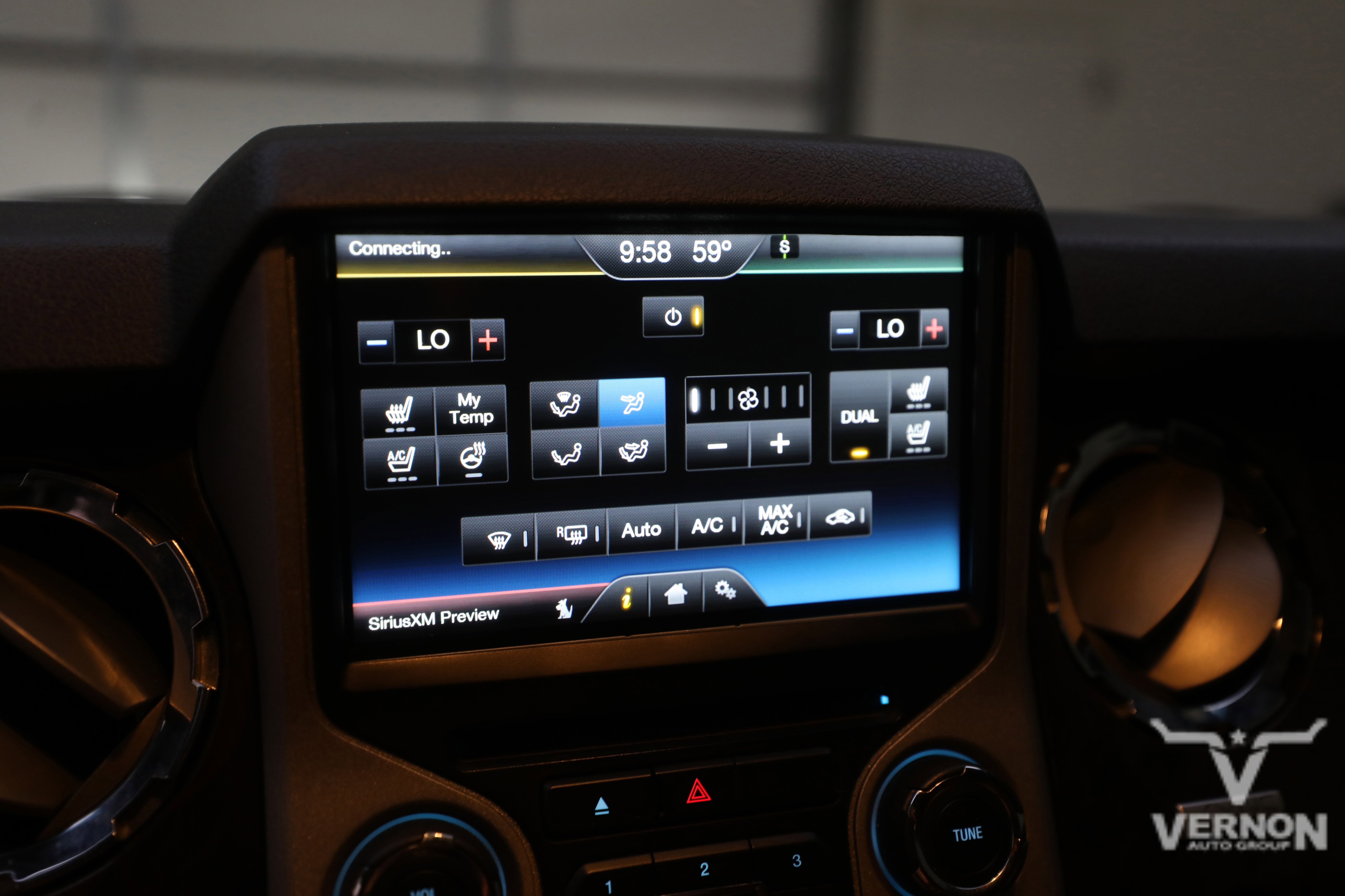 Used 2014 Ford F250 Platinum w/ FX4 Off-Road Package image 31