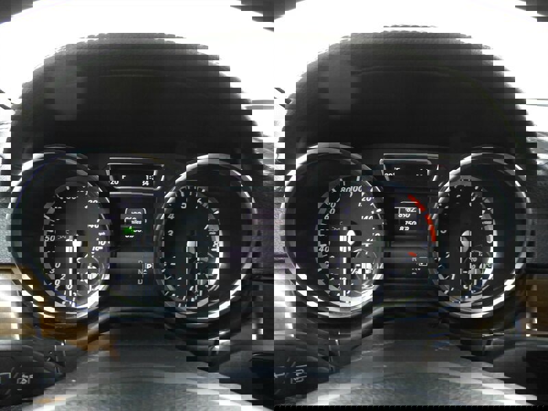 Used 2014 Mercedes-Benz GL 550 GL 550 4MATIC w/ Driver Assistance Package image 11